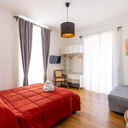 Barrio 133 - Double Bedroom In Center By Napoliapartments Екстериор снимка