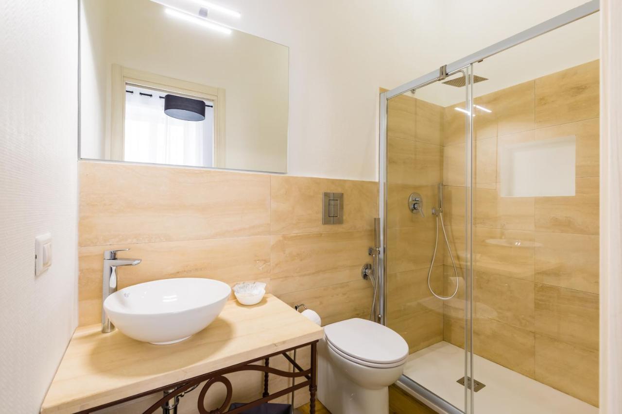 Barrio 133 - Double Bedroom In Center By Napoliapartments Екстериор снимка