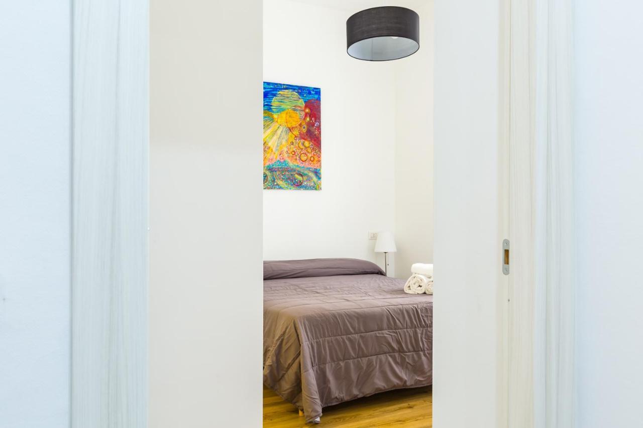 Barrio 133 - Double Bedroom In Center By Napoliapartments Екстериор снимка