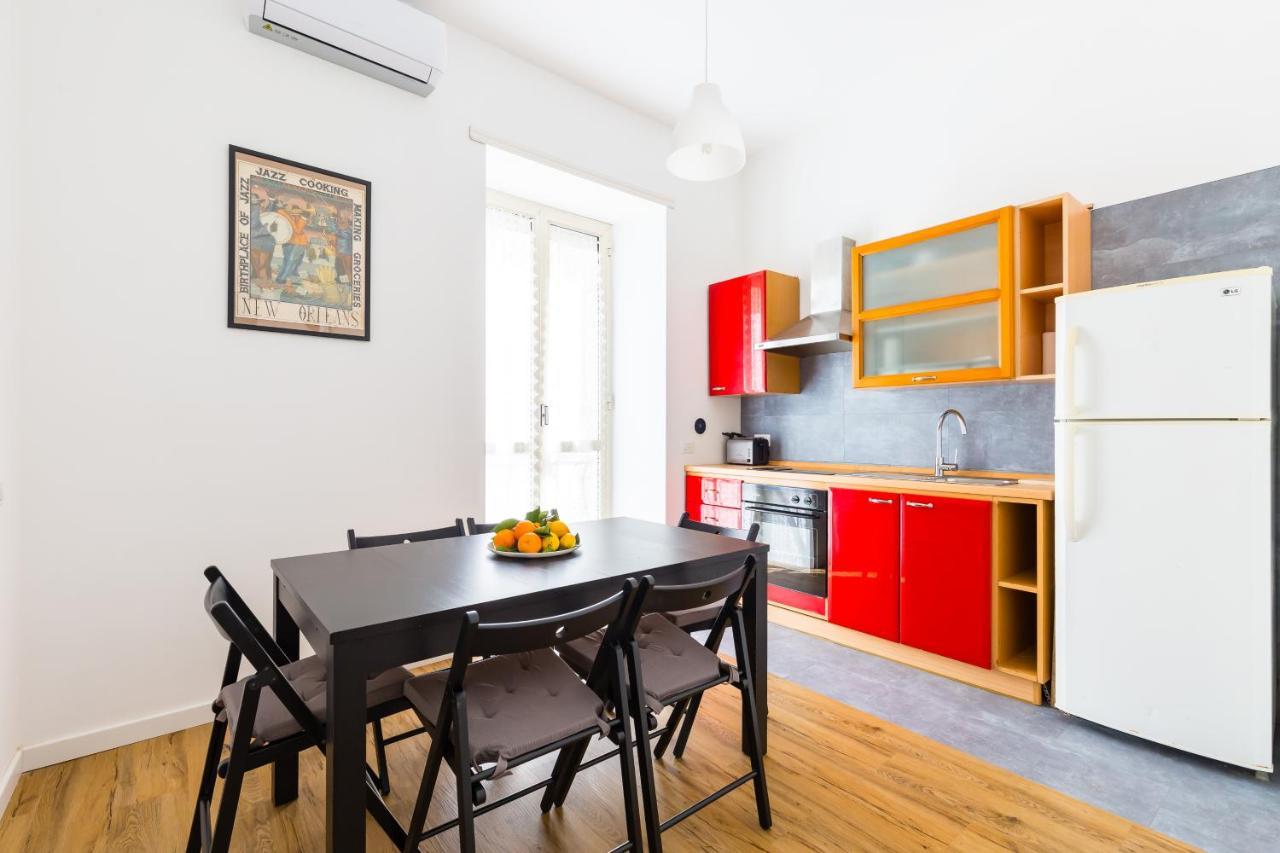 Barrio 133 - Double Bedroom In Center By Napoliapartments Екстериор снимка